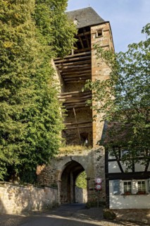 Upper town gate, upper gate of the town fortifications from the Middle Ages, old town, Ortenberg,