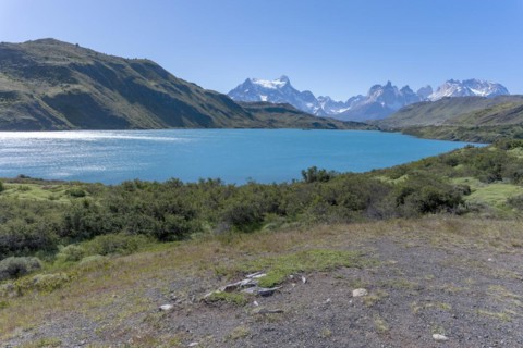 Lago Pehoe, mountain range of the Andes, Torres del Paine National Park, Parque Nacional Torres del