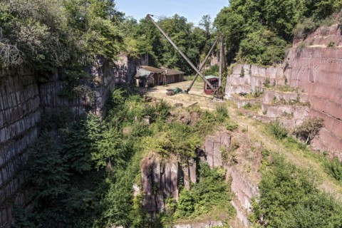 Disused Michelnau quarry, Michelnau tuff, red basalt, red lava, cinder agglomerate, Tertiary