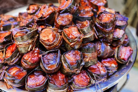 Supermarket, Vegetable market in the centre of Shanghai, China, Asia, A stack of Zongzi,