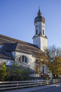 St Martin's parish church in the evening light, Garmisch district, Garmisch-Partenkirchen,