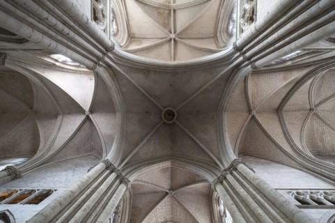 13th century central vault, Notre Dame de l'Assomption Cathedral, Lucon, Vendee, France, Europe
