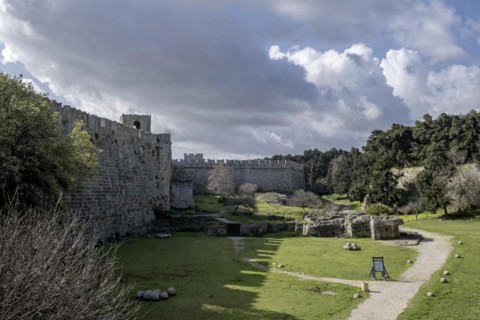 Outer city wall, fortress moat, moat, Rhodes city, Rhodes, Dodecanese archipelago, Greek islands,