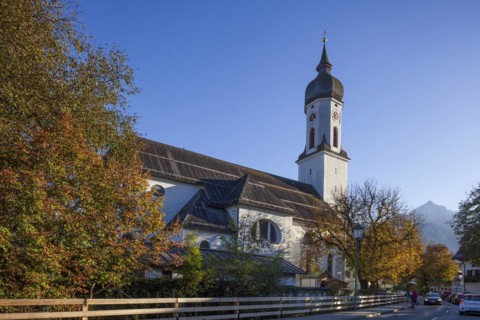 St Martin's parish church in the evening light, Garmisch district, Garmisch-Partenkirchen,