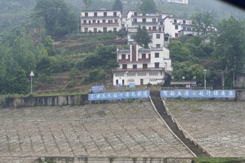 Cruise ship on the Yangtze River, Hubei Province, China, Asia, White building with blue accents