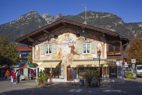 Lueftlmalerei on old house facade, Jocherhaus, Kramermassiv, district Garmisch,