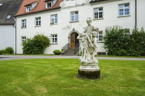 Sculpture group in front of the art gallery of Isny Castle, formerly St George's Monastery, Isny im