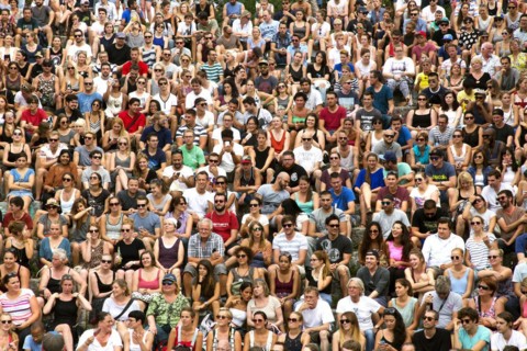 Spectators at karaoke in Berlin Mauerpark, 30/08/2015, Berlin, Berlin, Germany, Europe