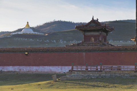 New stupa in the Buddhist monastery complex, Amarbayasgalant Monastery, Selenge Aimak, Selenge