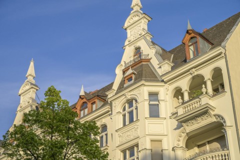 Wilhelminian-style old building, main street, Schoeneberg, Tempelhof-Schoeneberg, Berlin, Germany,