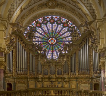 Main organ built around 1742, the Gothic rose window at the back, St Roch's Monastery Church,