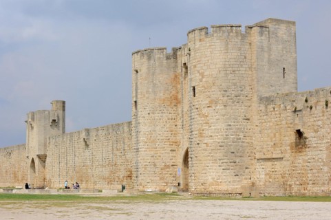 Old city wall, Aigues-Mortes, Camargue, Gard, Languedoc-Roussillon, South of France, France, Europe