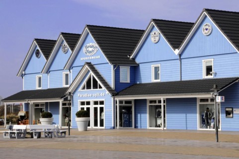 Harbour of List, North Sea island Sylt, North Frisia, Schleswig-Holstein, Blue building with white