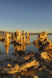 Tufa formations at Mono Lake, Mono Lake Tufa State Reserve, California, USA, Mono Lake Tufa State