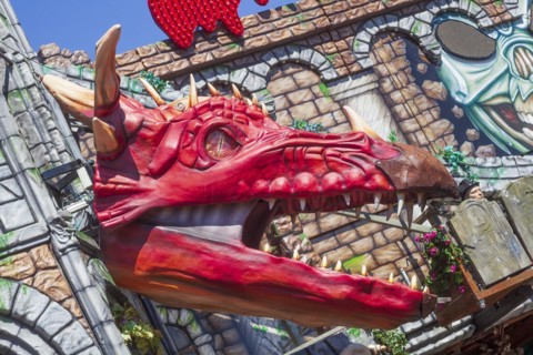 Red dragon head with ghost train, decoration, figure at the Bremen Easter Fair, Buergerweide,