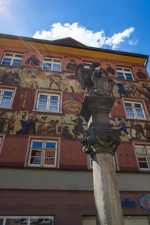 Fountain column with sculpture of an eagle with town coat of arms from 1738 on the eagle fountain