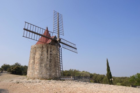 Windmill 'Moulin de Daudet', Fontvieille, Bouches-du-Rhone, Provence-Alpes-Cote d'Azur, South of