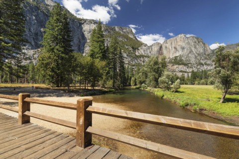 Merced River in the Yosemite Valley, Yosemite National Park, California, United States, USA,