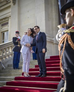 Annalena Baerbock (Alliance 90/The Greens), Federal Foreign Minister, takes a photo as part of her