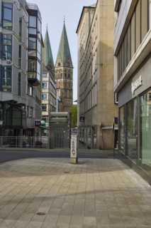 Houses at the Bischofsnadel and St Peter's Cathedral in Bremen, Hanseatic City, State of Bremen,