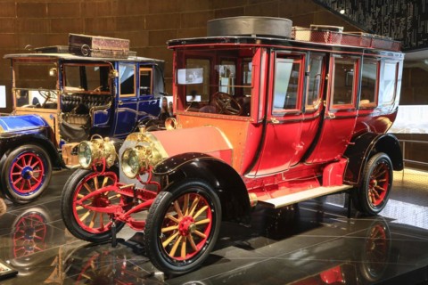 Mercedes-Simplex 60 hp touring saloon from 1907, Mercedes-Benz Museum, Stuttgart,
