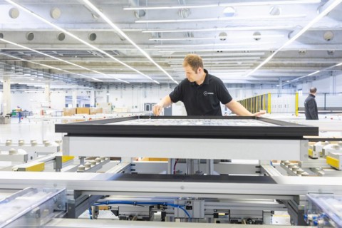 Sunmaxx PVT is a new innovative developer of photovoltaic thermal solar modules. The Fraunhofer ISE