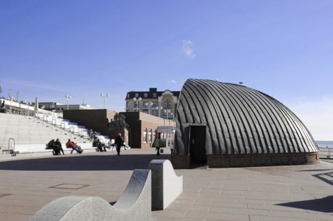 Westerland, Sylt, Schleswig-Holstein, Germany, Europe, Modern beach promenade with domed building