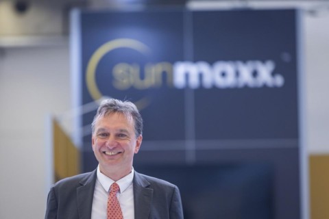 Sunmaxx PVT is a new innovative developer of photovoltaic thermal solar modules. The Fraunhofer ISE