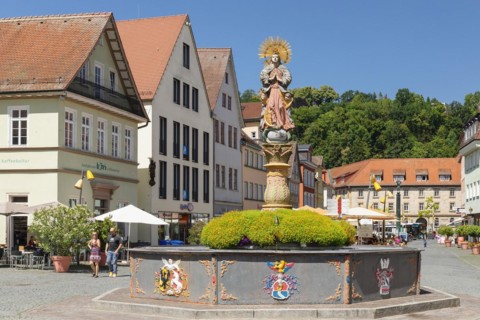 Crescent moon Madonna at the Marienbrunnen fountain on the market square, Schwaebisch Gmuend,
