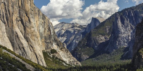 Tunnel View, Yosemite Valley with El Capitan, and Half Dome Yosemite National Park, California,