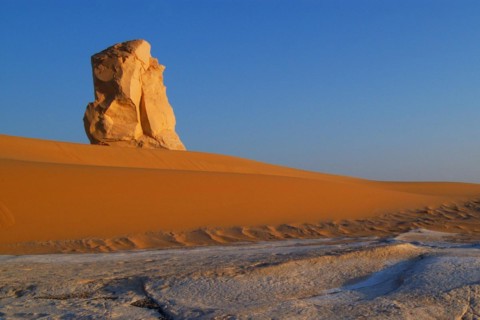 Egypt, White Desert, bizarre sandstone cliffs, Middle East, Africa