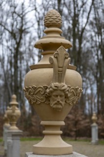 Restored clay vases with imperial busts at the former imperial hall from around 1765 in the palace