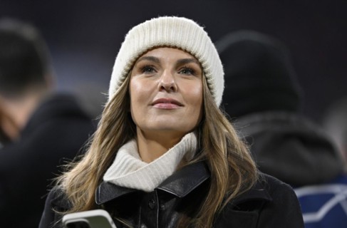 TV presenter Laura Wontorra DAZN, portrait, cap, smiles, Allianz Arena, Munich, Bavaria, Germany,