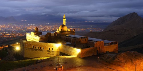Ishak Pasha palace at sunset, Dogubayazit, Turkey, Asia