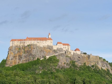 Riegersburg in the evening light, Riegersburg, Styrian volcanic region, Styria, Austria, Europe