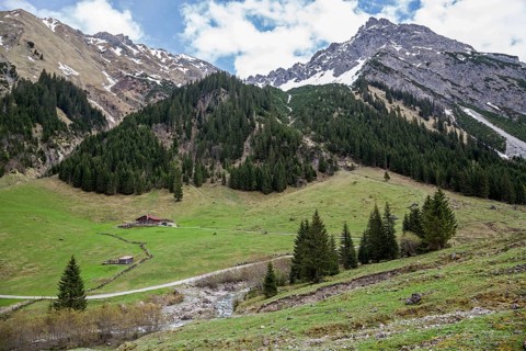 Gemsteltal, back left Naturalpe Gemstel-Schoenesboden-Alpe, back right Geisshorn, Mittelberg,