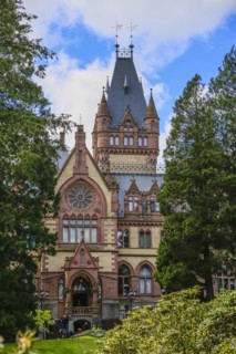 Drachenburg Castle, Drachenfels, mountain in the Siebengebirge mountains above the Rhine between