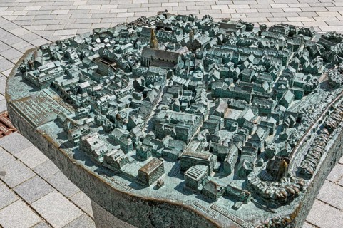 Bronze town relief, Kaufbeuern, Allgaeu, Swabia, Bavaria, Germany, Europe