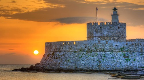 Silhouette of an old fortress and a lighthouse against the sunrise, sunrise, dawn, lighthouse, Fort