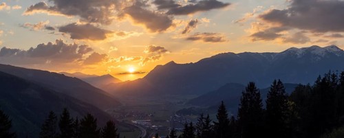 Sunset over the Liesingtal, in the evening light the village Kraubath, Schoberpass federal road,