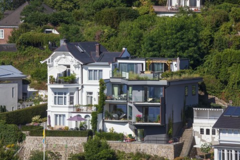 Villas in the Treppenviertel, residential building, Blankenese district, Hamburg, Germany, Europe