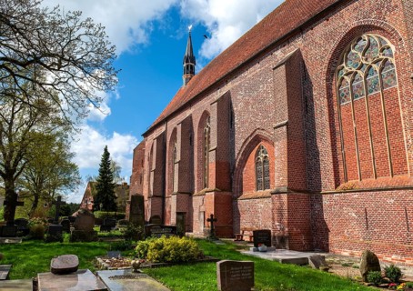 Protestant Reformed Church in Suurhusen, municipality of Hinte, district of Aurich, East Frisia,