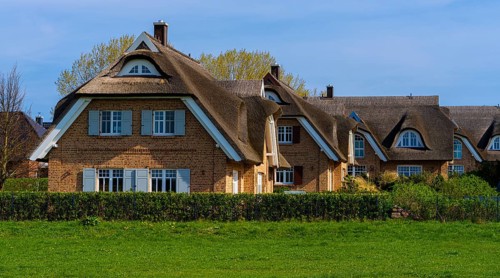 Holiday home development on the Baltic Sea beach, Ruegen, Mecklenburg-Vorpommern, Germany, Europe