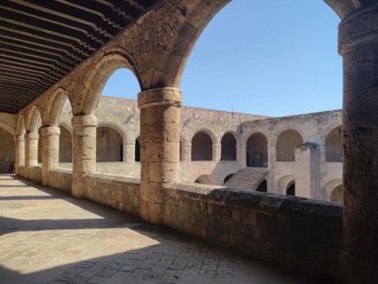 Two-storey building with surrounding arcade, Archaeological Museum in the former hospital of the