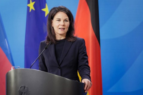 Annalena Baerbock (Alliance 90/The Greens), Federal Foreign Minister, and Mukhtar Babayev (not
