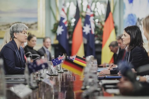 (R-L) Annalena Baerbock (Alliance 90/The Greens), Federal Foreign Minister, and Penny Wong, Foreign