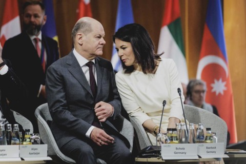 (R-L) Annalena Baerbock (Alliance 90/The Greens), Federal Foreign Minister, and Olaf Scholz (SPD),