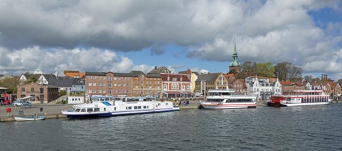 Church, building, excursion boats, clouds, harbour, Kappeln, Schlei, Schleswig-Holstein, Germany,