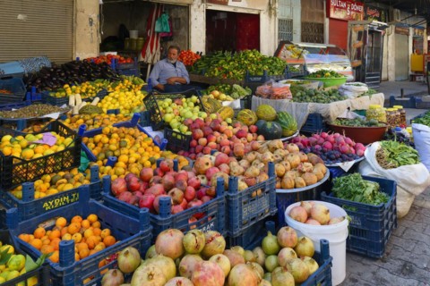 Vegetable stand, Mardin bazaar, Turkey, Asia