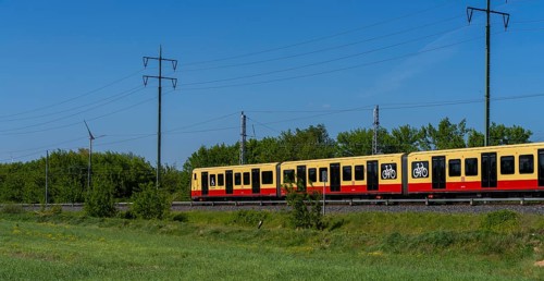 Suburban railway line in the landscape of Berlin Beech, Berlin, Germany, Europe